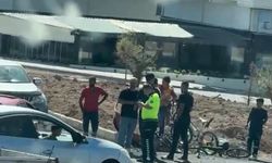 Batman'da otomobil bisikletle çarpıştı: İki kişi yaralandı