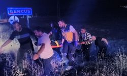 Batman'da pikap tarlaya düştü: 2 kişi yaralandı