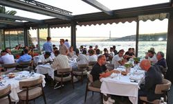 Beşiktaşlı futbolcular akşam yemeğinde buluştu