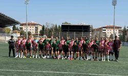 Bilecik Kolej, U15 Ligi Öncesi Moral Kazandı