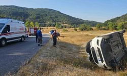 Bilecik'te otomobil devrildi: 5 kişi yaralı