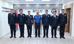 Bolu'da başkomiser rütbesine terfi eden polislere ödülleri verildi