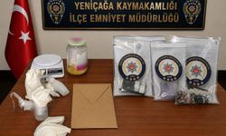 Bolu'da park halindeki araçta 100 bin liralık uyuşturucu bulundu: 2 kişi tutuklandı