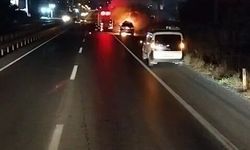 Bursa'da lüks otomobil alev aldı: O anlar kaydedildi