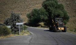 Büyükşehir Belediyesi, etkinlikler için yol bakım çalışmalarına hız verdi
