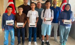 Çameli İmam Hatip Ortaokulu'ndan mezun olan başarılı öğrenciler ödüllendirildi