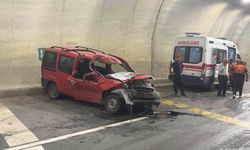 Cankurtaran Tüneli'nde trafik kazası: 2 yaralı