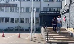 Çatıdan Kaçmaya Çalışırken Yakalandı- Video