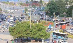 Cumhuriyet Meydanı'nda trafik sıkışıklığı