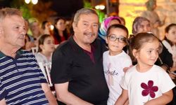 Darende'de nostaljik sinema ve karaoke heyecanı yaşandı