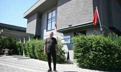 Dedesi ve babasından miras kalan sanatçı ruhunu kızlarına aktaracak- Video