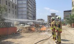 Defne'de doğalgaz sızıntısı alevlere neden oldu