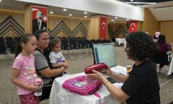 Denizli Büyükşehir, minik öğrencilere okul desteği sağlıyor