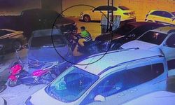 Depremzedenin motosikletini çalan çocuk hırsızlar güvenlik kameralarında