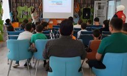 Dijital Tehlikeler Gençlere Anlatıldı