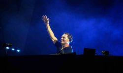 DJ Tiesto, İstanbul Festivali'nde unutulmaz bir performans sergiledi