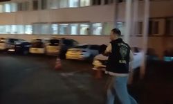 Dolandırıcı sahte bankacı ormanda yakalandı