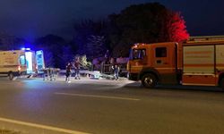 Dörtyol'da devrilen tırda sürücü yaralandı