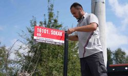 Düzce'de sokak tabelaları yenileniyor