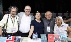 Edremit Kitap Fuarı'nda dördüncü gün kültür dolu anlara sahne oldu