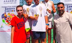 Elazığ tenis takımı yarı finale yükseldi