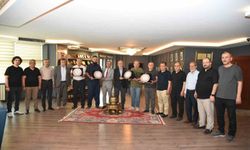 Elazığ Ticaret Borsası'nda Meclis Üyelerine Teşekkür Töreni Düzenlendi