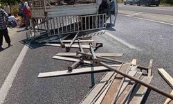 Elazığ'da inşaat kamyoneti devrildi: 2 kişi yaralandı