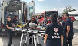 Elazığ'da Trafik Kazası: Minibüs ve Araç Çarpıştı, 7 Yaralı