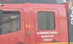 Elektrikli fırın yangını bir evi harabeye çevirdi