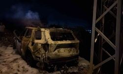 Erdek'te otomobil alev alev yandı