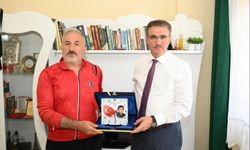 Erzurum Valisi Baruş'tan İspir'de anlamlı ziyaret: Şehit ailelerine vefa