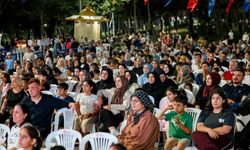 Esenler Belediyesi yazlık sinema etkinlikleriyle sinemaseverleri buluşturuyor
