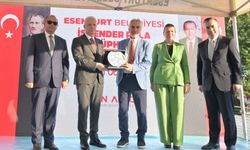 Esenyurt'ta emekliler evi ve kütüphane açılışı yapıldı