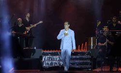Ferhat Göçer'in şarkılarıyla Malatya Kültür Yolu Festivali'ne veda edildi