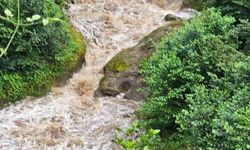Giresun'da sel felaketi: Anne ve iki kızı kayboldu