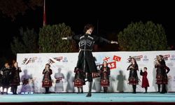 Gölcük'te Kafkas Folklor Festivali Coşkusu