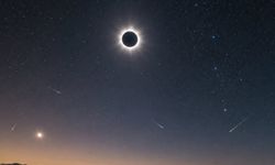 12 Ağustos’ta gökyüzü kararacak! Tam Güneş tutulması saat kaçta, Türkiye’den görülecek mi?
