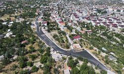 Hacılar'da 1.450 ton asfalt ile yollar yenilendi