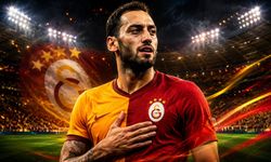 Galatasaray’da Hakan Çalhanoğlu bombası! Canlı yayındaki sözler transfer gündemini karıştırdı