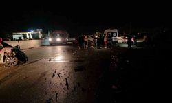 Hatay'da traktör ve otomobil çarpıştı: 3 yaralı