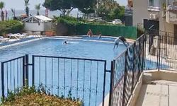 Havuzda boğulma tehlikesi geçiren çocuk, görevli tarafından kurtarıldı