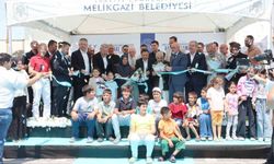 Hayrat Camii İbadete Açıldı