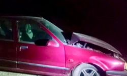 İki araç çarpıştı, sürücüler kazayı hafif atlattı