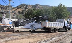 İncirliova'da Karabağ Yolu için yenileme çalışmaları başladı