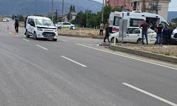 Isparta'da Kavşakta Feci Kaza: 5 Yaralı