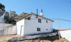 İstifa Eden İmamın Lojmanında Tonlarca Çöp Bulundu