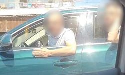 İzmir Otoyolunda Sürücüler Arasında Taşlı Saldırı