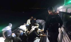 İzmir'de 21 düzensiz göçmen yakalandı, 31'i kurtarıldı