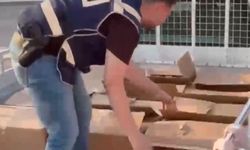 İzmir'de Uyuşturucu Operasyonu: 310 Bin Hap Ele Geçirildi
