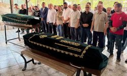 İzmir'de yangında hayatını kaybeden anneanne ve torun son yolculuğuna uğurlandı